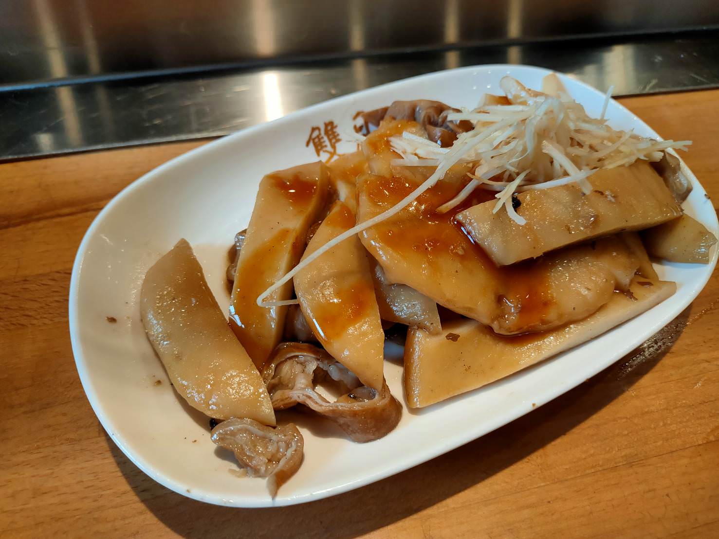 雙月食品社|必比登推薦,獨家品嚐濟南店招牌料理!人氣燉雞湯~東港肥美鮮蚵 - 第13張圖
