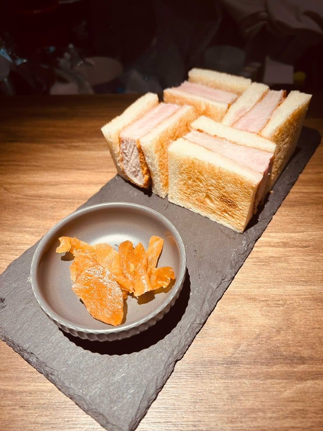 厚切粉紅豬三明治1