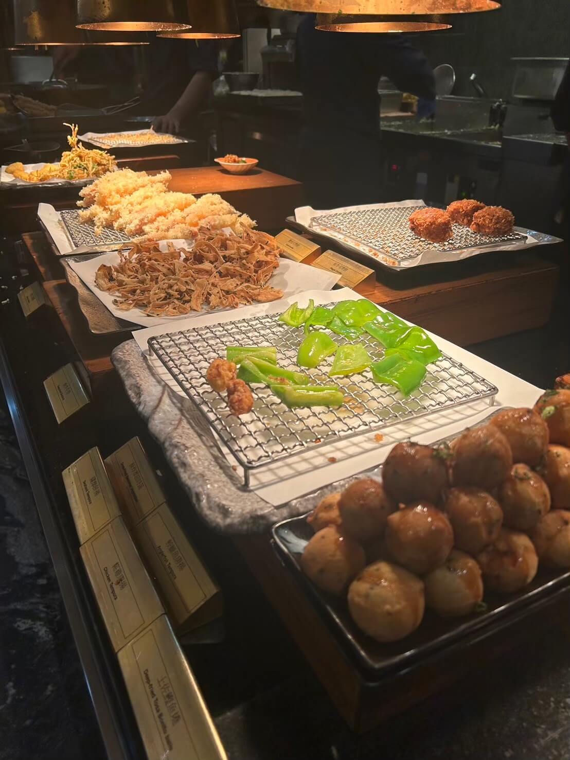 旭集竹北遠百吃到飽,訂位攻略與用餐心得分享!帝王蟹、干貝無限供應 - 第32張圖