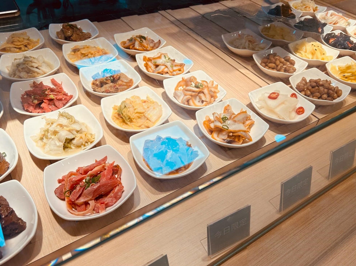 墨竹亭燃麵:新竹光復店,經典四川川菜饗宴,麻香迷人 - 第2張圖