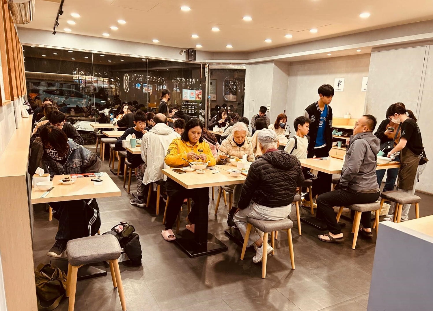 墨竹亭燃麵:新竹光復店,經典四川川菜饗宴,麻香迷人 - 第18張圖