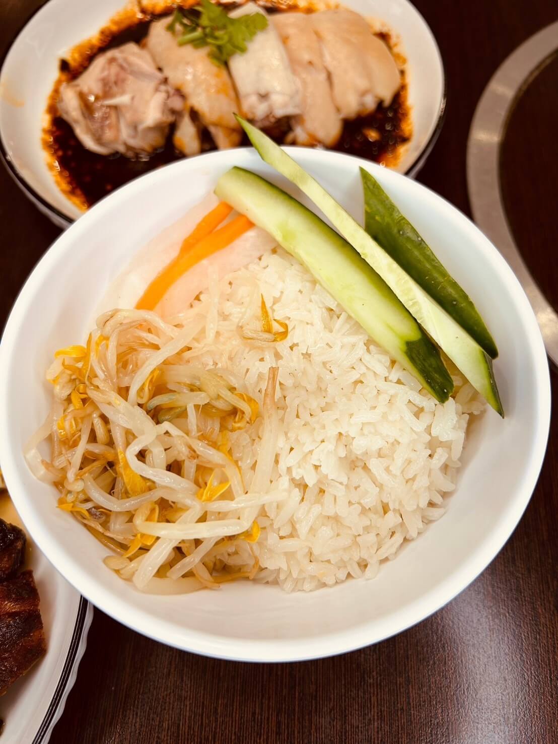 新竹巨城龍虎海南雞飯推薦!香蘭葉與川味口水雞多樣異國風味 - 第9張圖