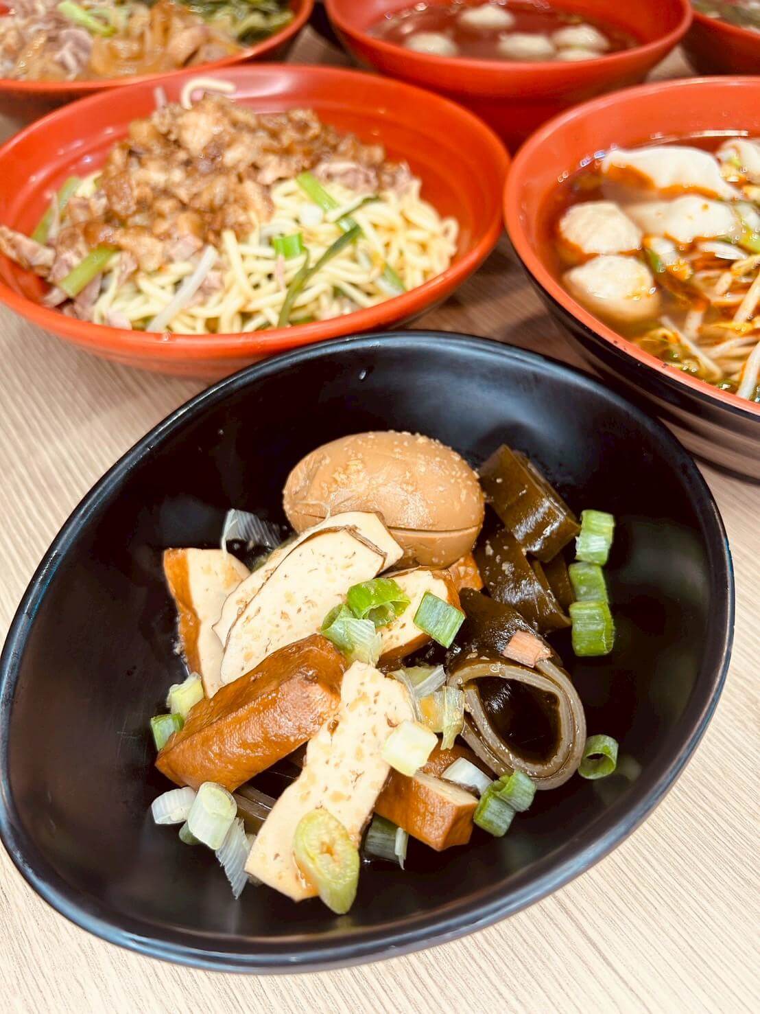 新竹鴨香飯推薦|竹南在地人推薦吳家鴨香飯!46年老字號煙燻鴨肉 - 第19張圖