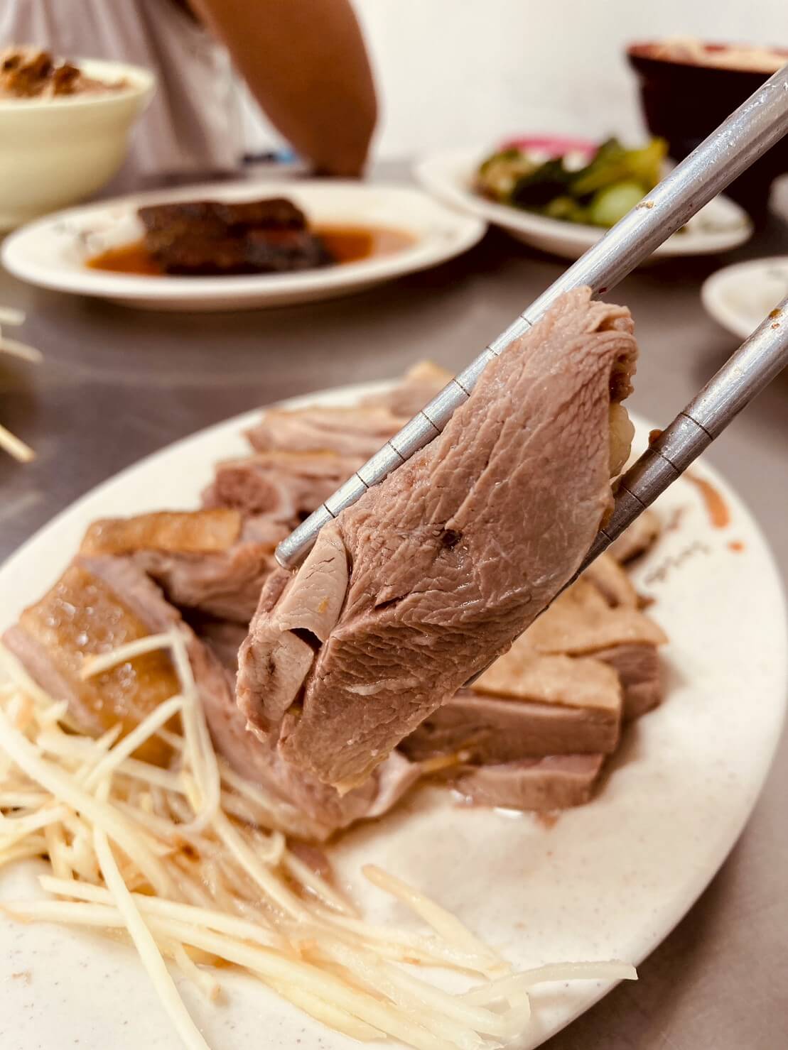 【免費加湯】頭份竹南美食|萬安當歸鴨肉飯|黑金滷汁+溫體鴨 - 第11張圖