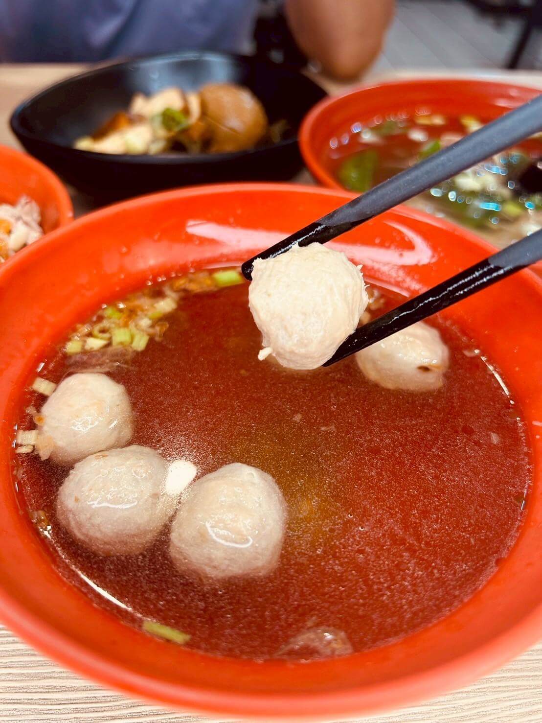 新竹鴨香飯推薦|竹南在地人推薦吳家鴨香飯!46年老字號煙燻鴨肉 - 第18張圖