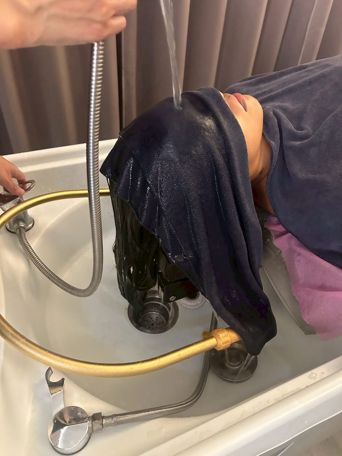 彥霖越式洗髮|泡腳、采耳、頭部SPA、全身指壓按摩,一次滿足!彥霖越式洗髮美容spa - 第16張圖