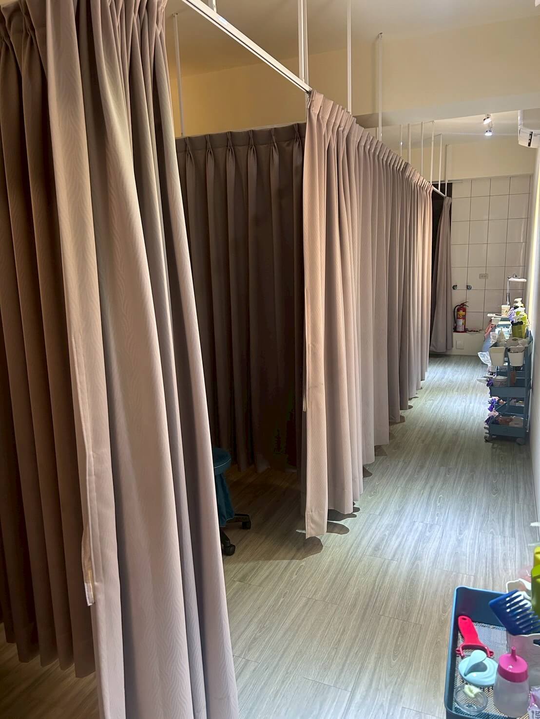 彥霖越式洗髮|泡腳、采耳、頭部SPA、全身指壓按摩,一次滿足!彥霖越式洗髮美容spa - 第6張圖