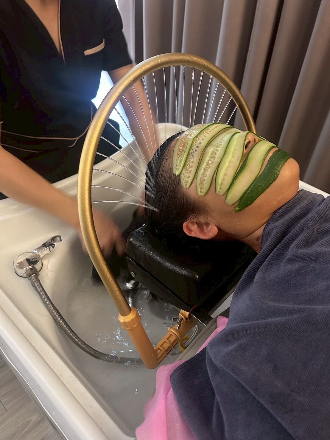 彥霖越式洗髮|泡腳、采耳、頭部SPA、全身指壓按摩,一次滿足!彥霖越式洗髮美容spa - 第12張圖