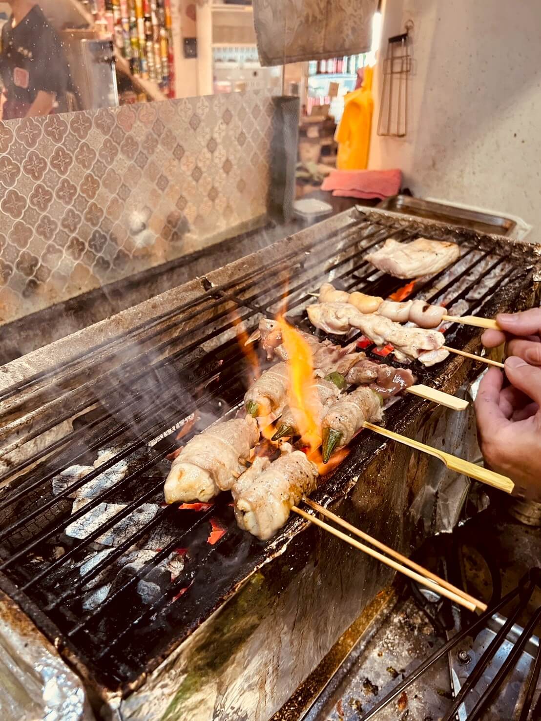 新竹深夜美食推薦|炊煙裊裊炭火串燒|燒烤、炸物、日式料理通通有 - 第2張圖