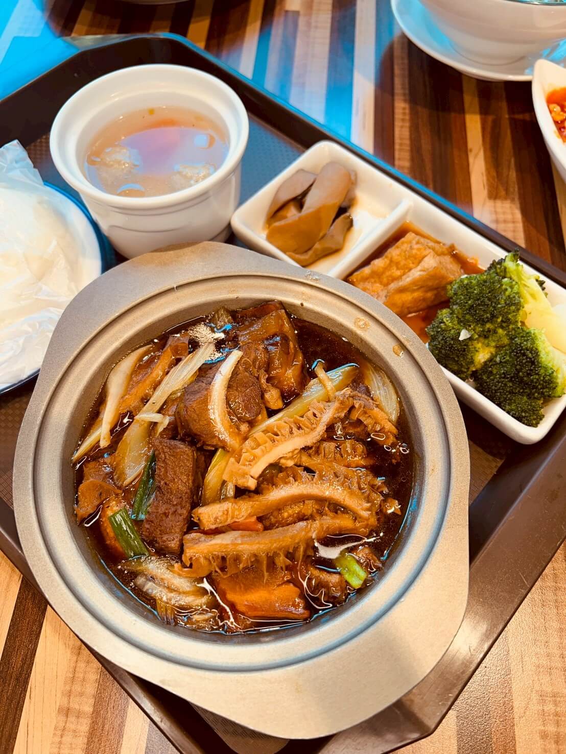新竹幸福客家麵食館|必點客家湯圓、芋頭米粉、炒粄條、熱炒川菜、素食一次滿足 - 第13張圖