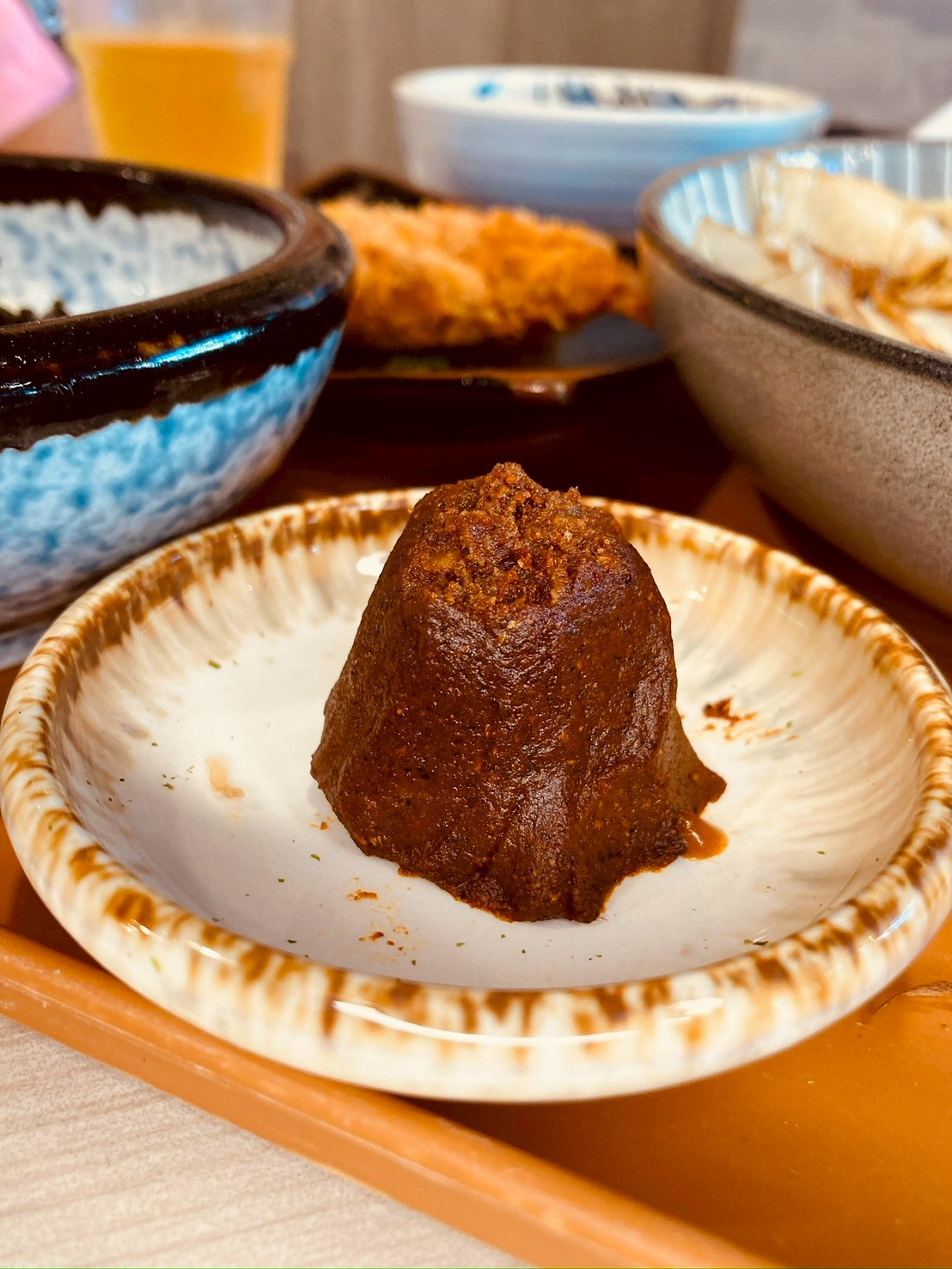 激辛山賊咖哩飯挑戰!喜歡咖哩中原店「炸物+咖哩」免費續飯續醬 - 第9張圖